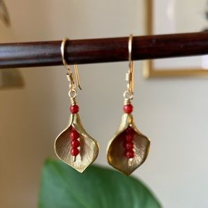 Handmade Flower Shaped Coral Colored/Gold Earrings